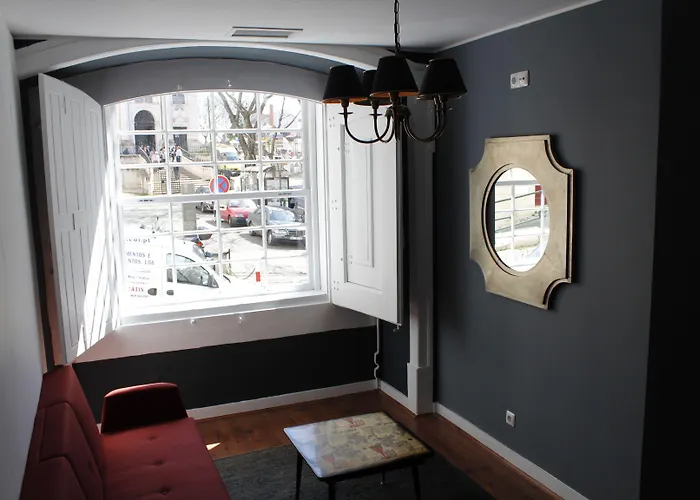 Largo Da Se - Horigem Gæstehus